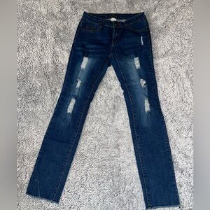 Stylish Blue Distressed Women Jeans